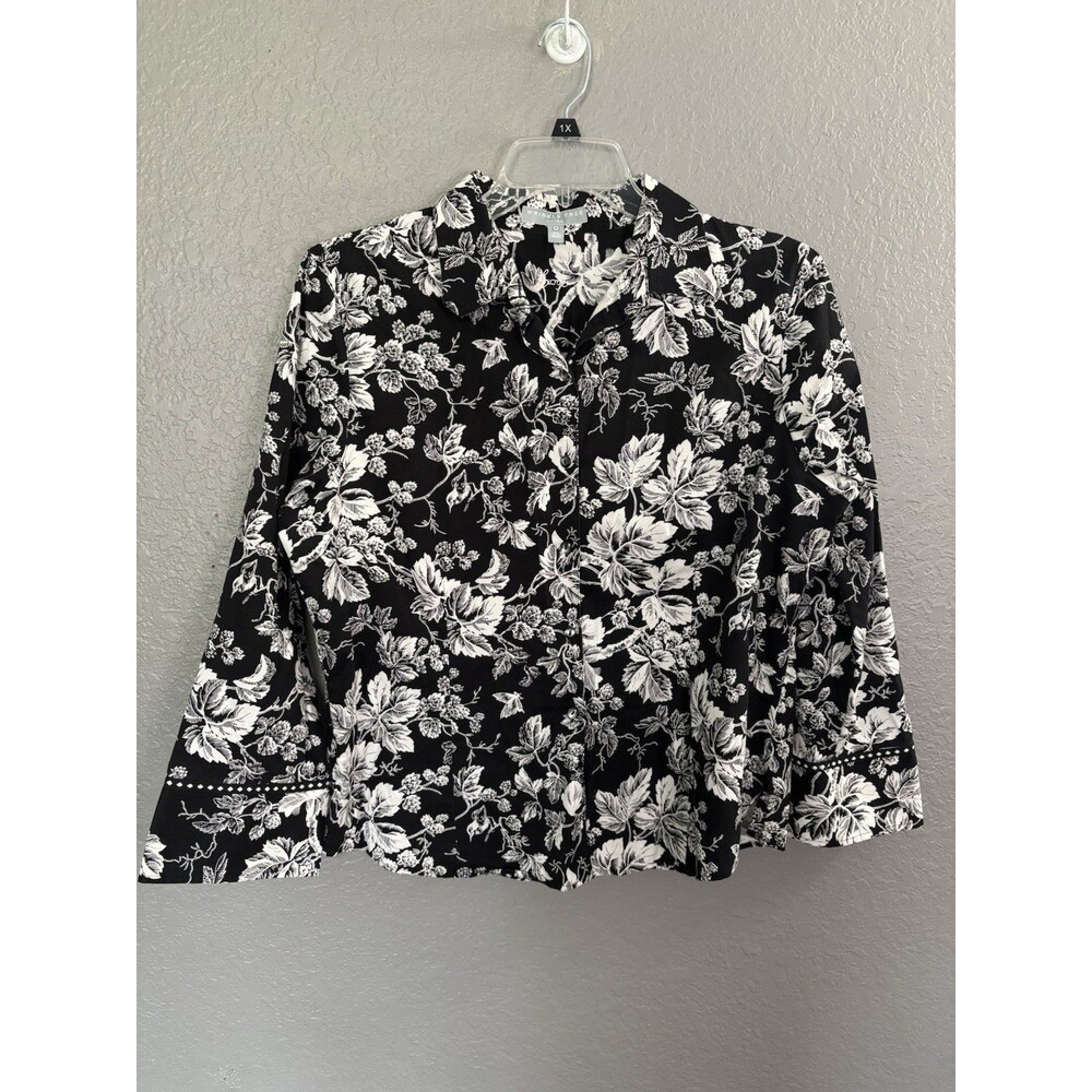 Foxcroft Women Plus 16 Wrinkle Free Floral Black & White Button Up Fitted Blouse